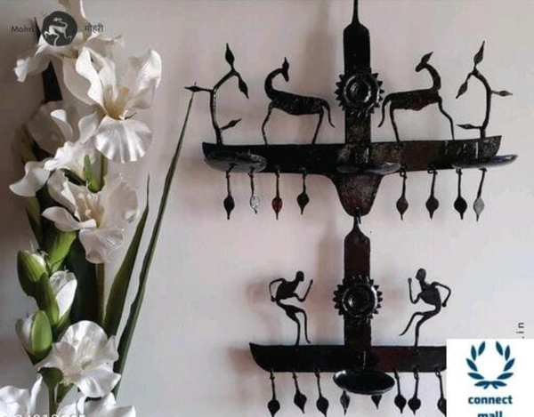 Graceful Candle Holders -  Metal,  Pack of1